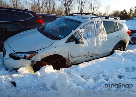 2018 Subaru Crosstrek 2.0I Premium from USA, damaged, VIN JF2GTADC1JH226519